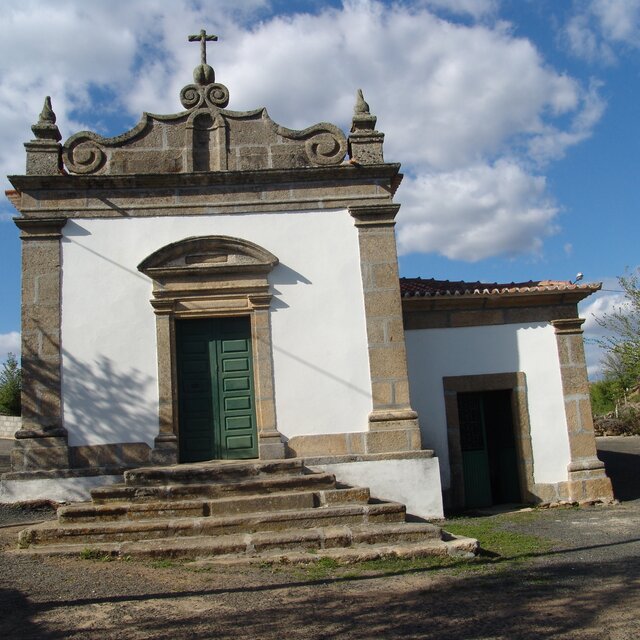Capela São João Batista Algoso